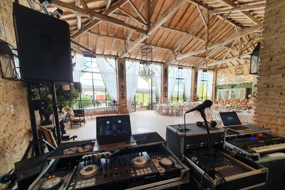 Cap Music 32 — photo 1