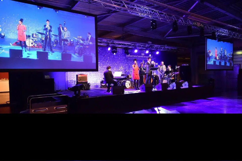 Jazz Avenue — photo 7