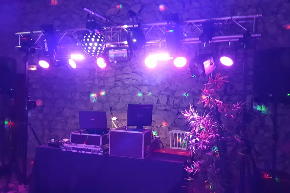 Music 2000 — photo 4