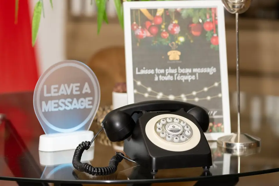 Le Gold Phone — photo 3