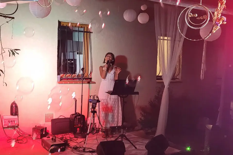 Watts elle's — photo 6