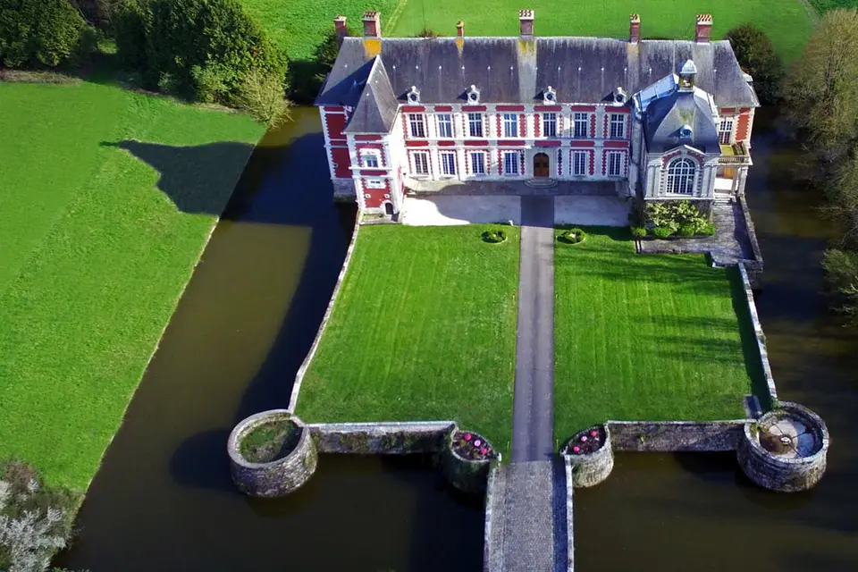 Château de Lésigny — photo 1