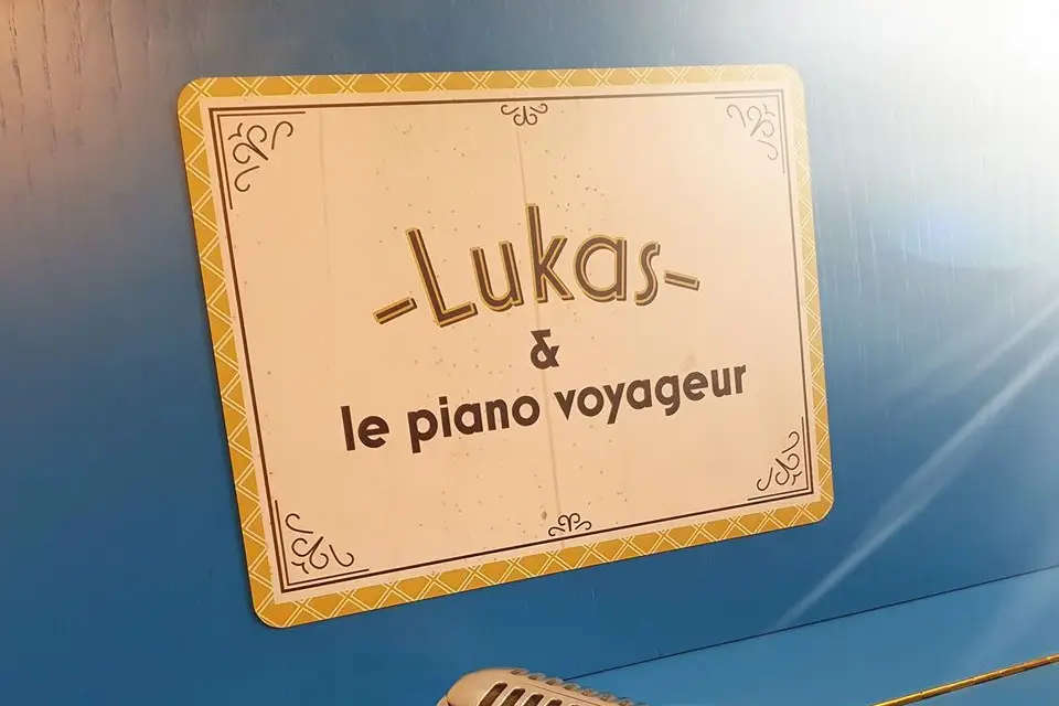 Lukas et le piano voyageur — photo 2
