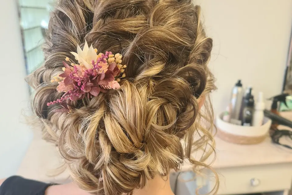 Bel 'Hair Coiffure — photo 3