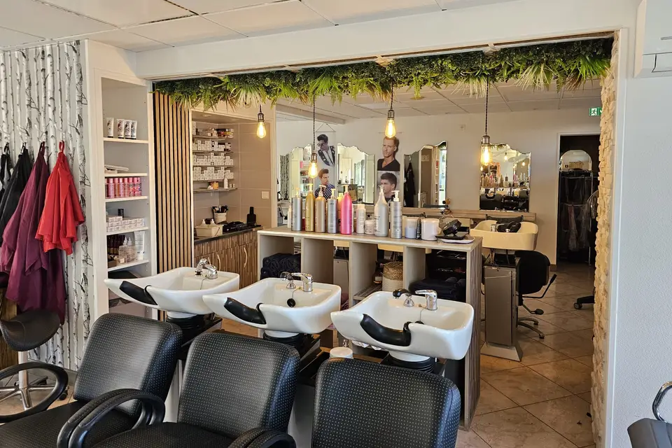 Bel 'Hair Coiffure — photo 1