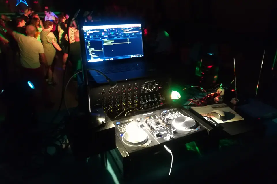 Ricky Bonheur — photo 6