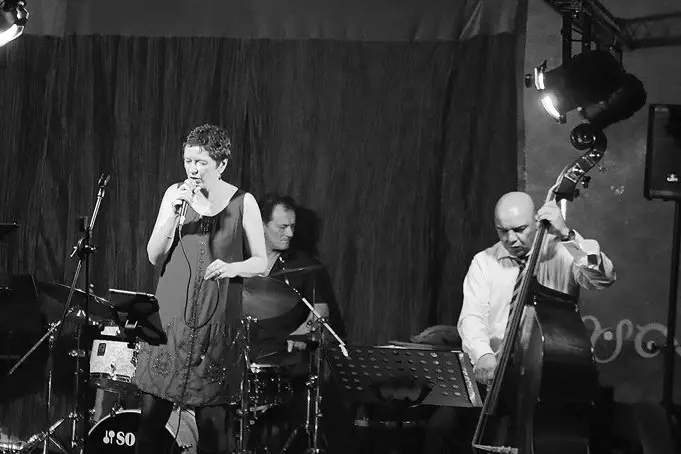 Claire and the Cool Club — photo 1