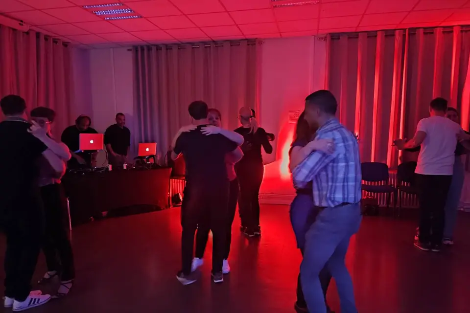 Wide Event Evasion — photo 1