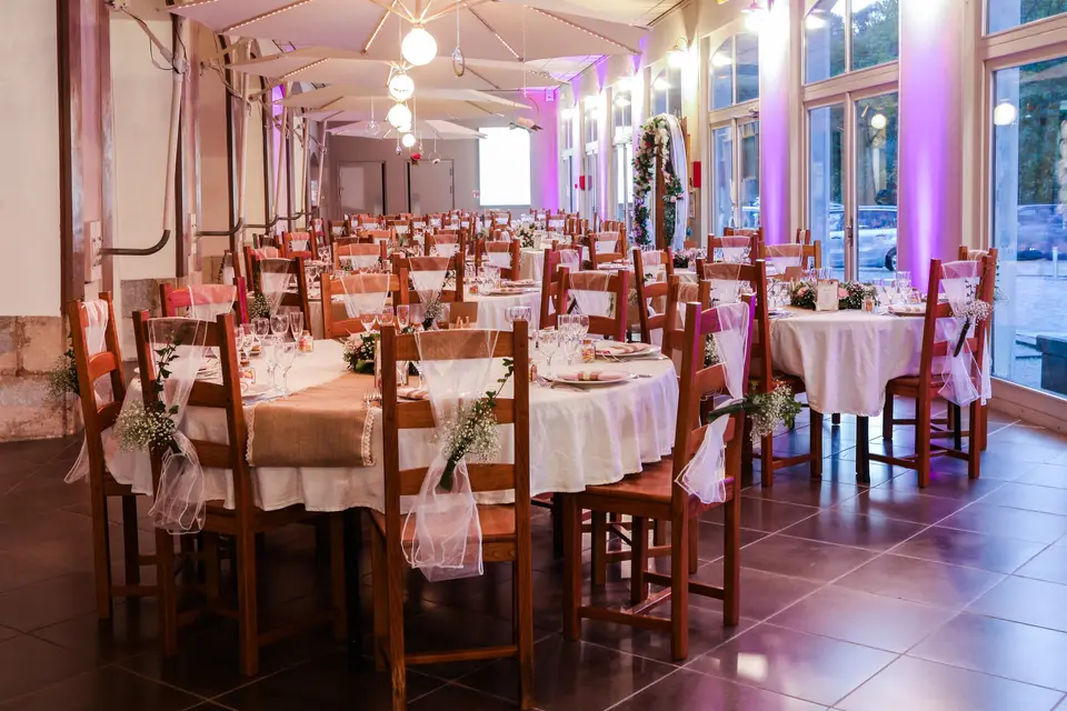 Lilou L'événement — photo 1