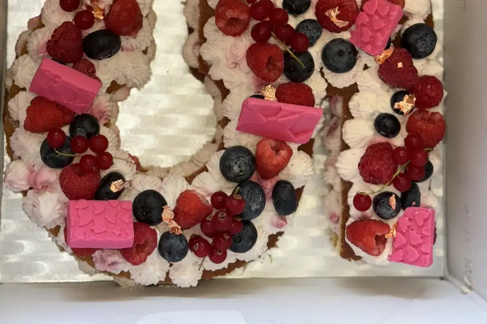 R&M Cake — photo 8