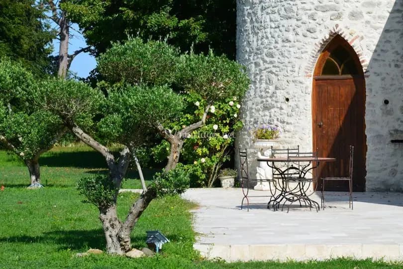 Le Vieux Donjon — photo 1