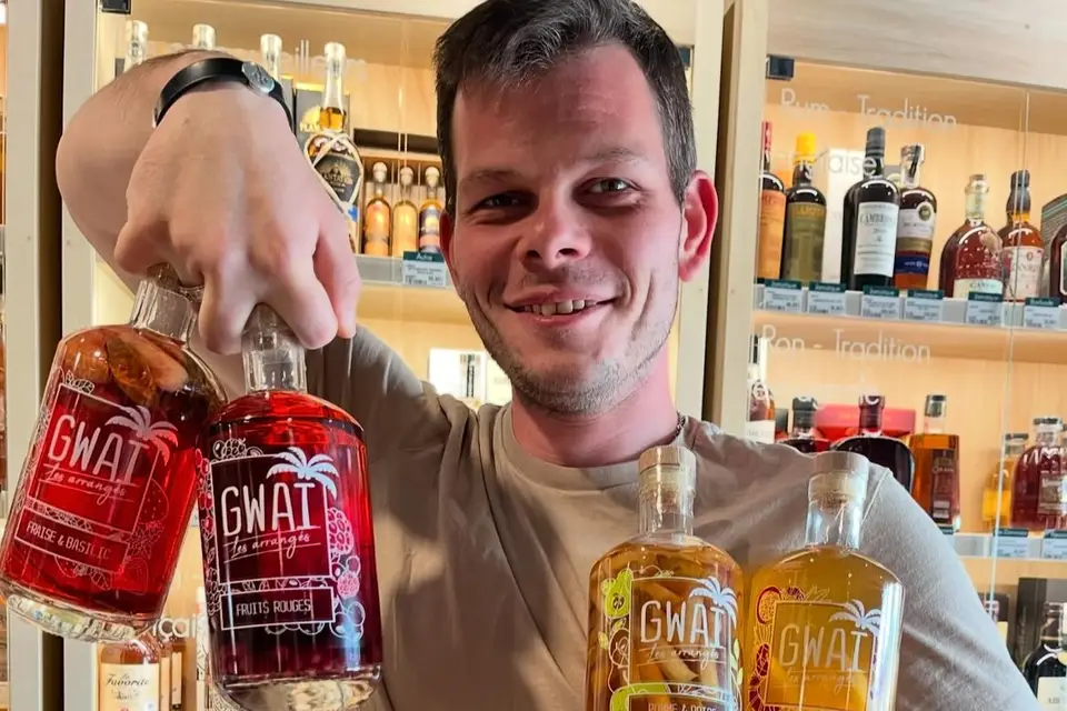 V and B Chambry — photo 1