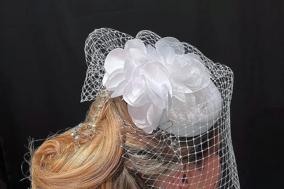 La Coiffure de Mariage by Audrey Bar — photo 5