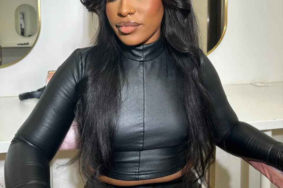 Saadia Makeup — photo 2