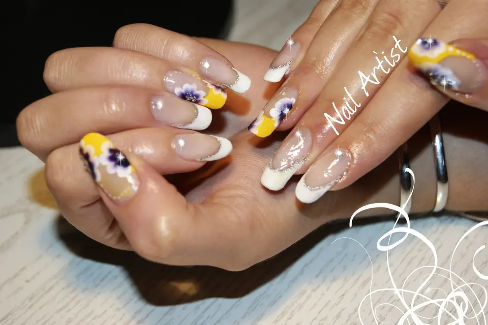 Nail Artist — photo 6