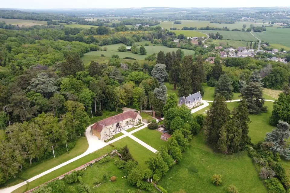 Loonay Studios — photo 1