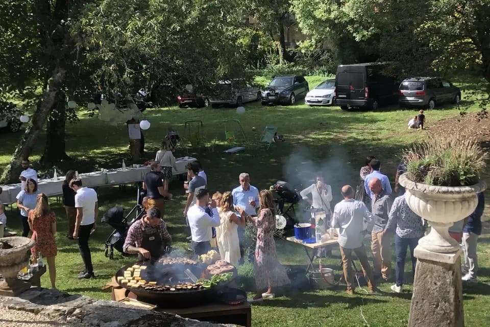 Domaine du Très-Haut - Château de Montanges — photo 2