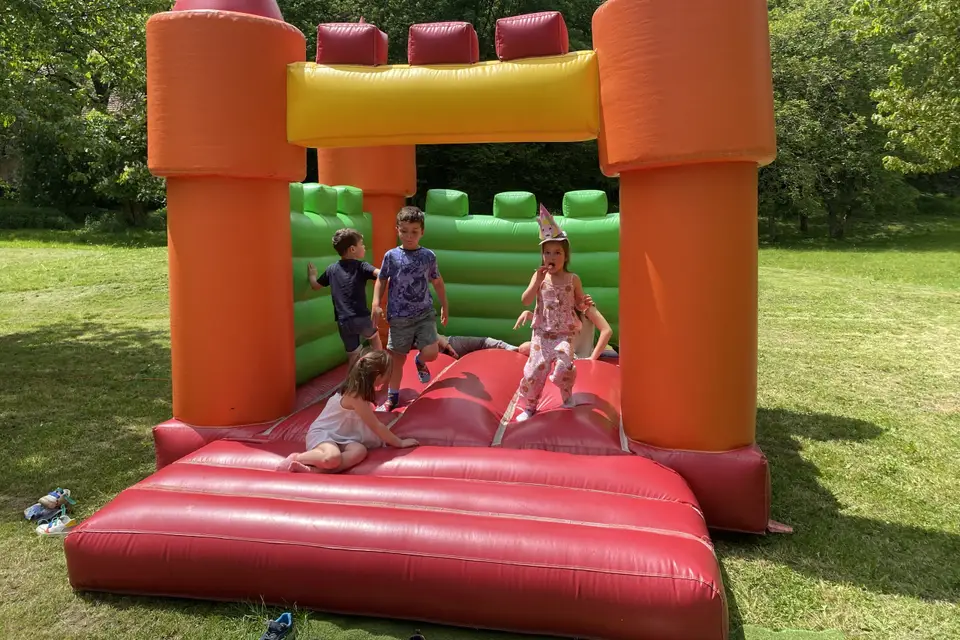 Domaine du Très-Haut - Château de Montanges — photo 6