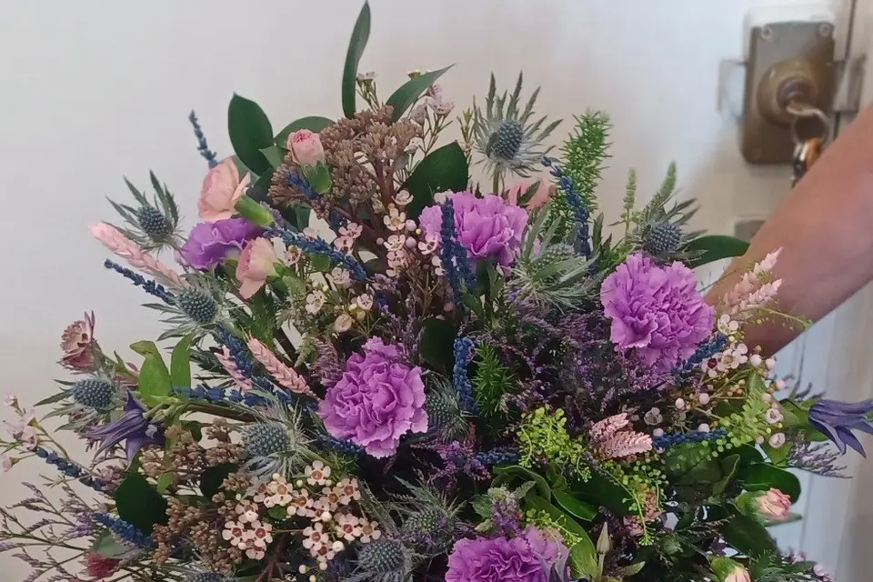 Amatxi Dans Les Orties — photo 8