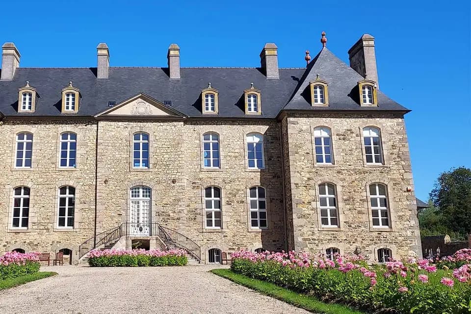 Château du Bois de la Salle — photo 1