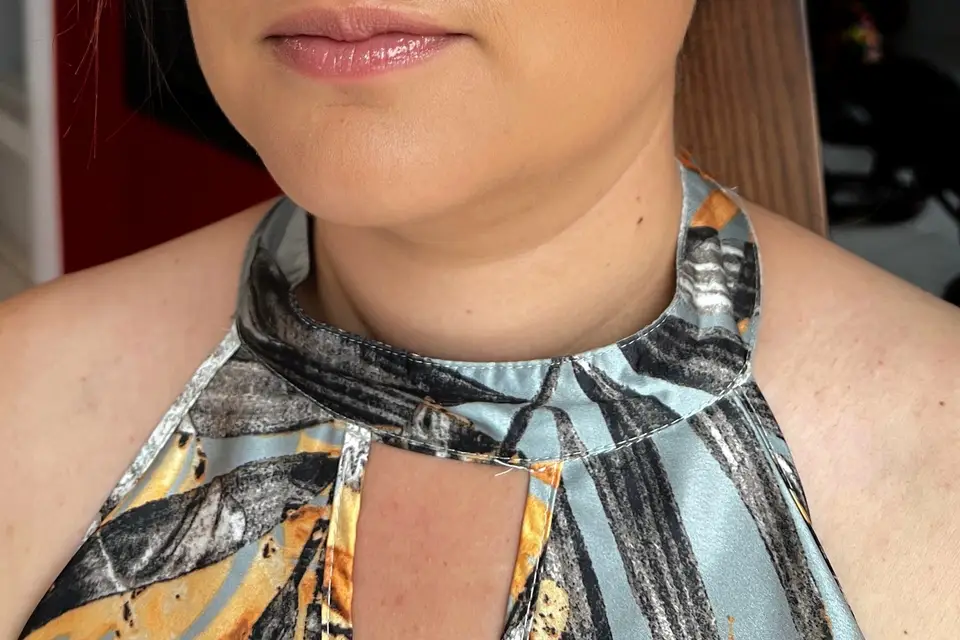 Makeup Artist & Hairstylist — photo 5