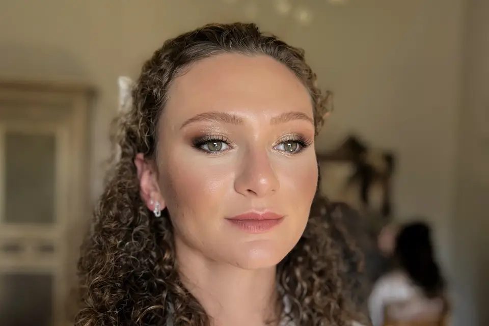 Makeup Artist & Hairstylist