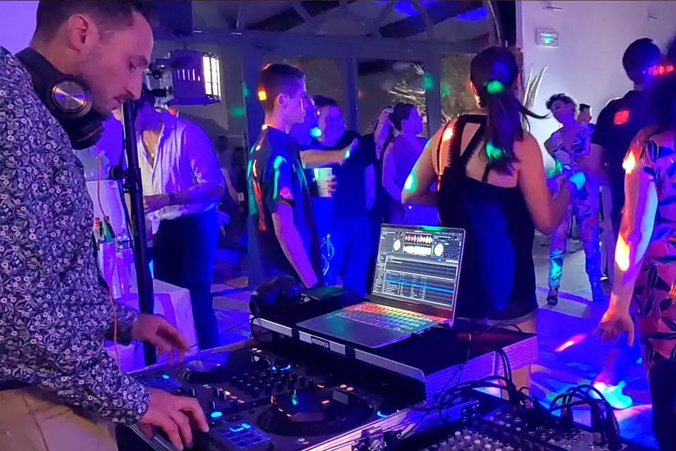 Summer And May — photo 1