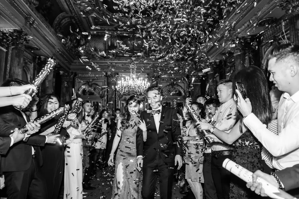 Shiny Wedding — photo 2