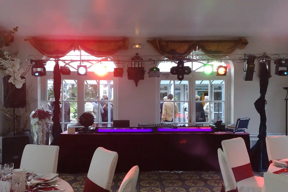 Showtail Light — photo 3