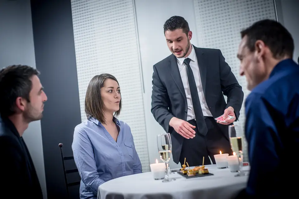 Magicien à la carte — photo 4