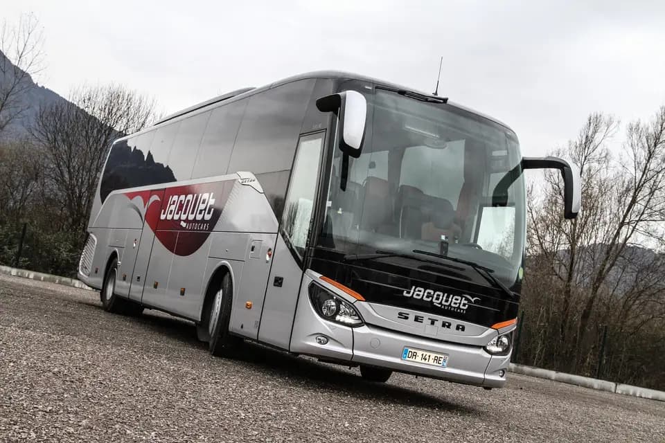Autocars Jacquet — photo 2