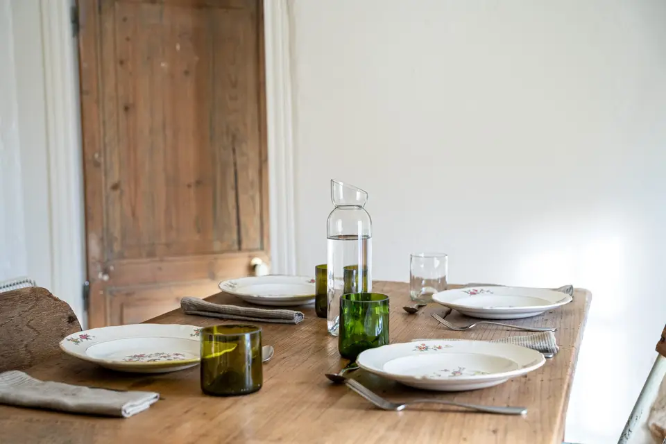 Q de bouteilles — photo 1