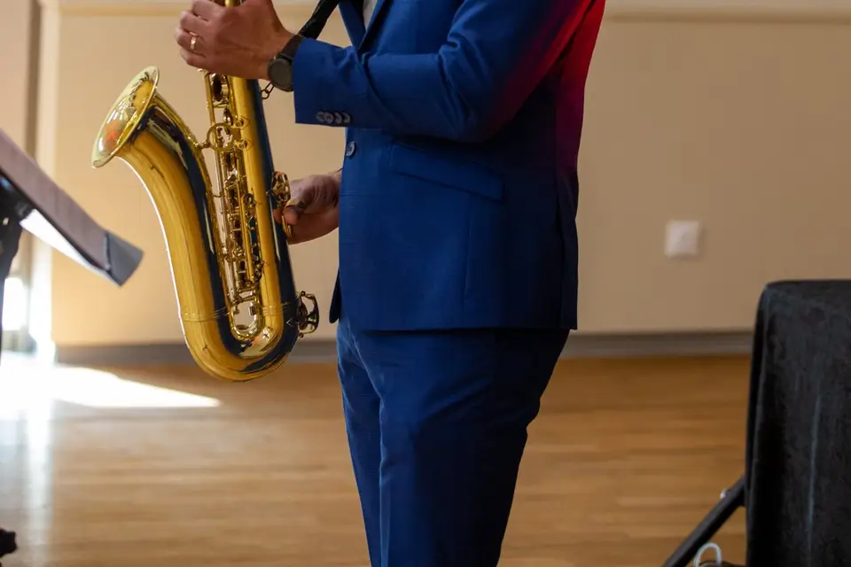 Sax & DJ Kevin Krueger — photo 3