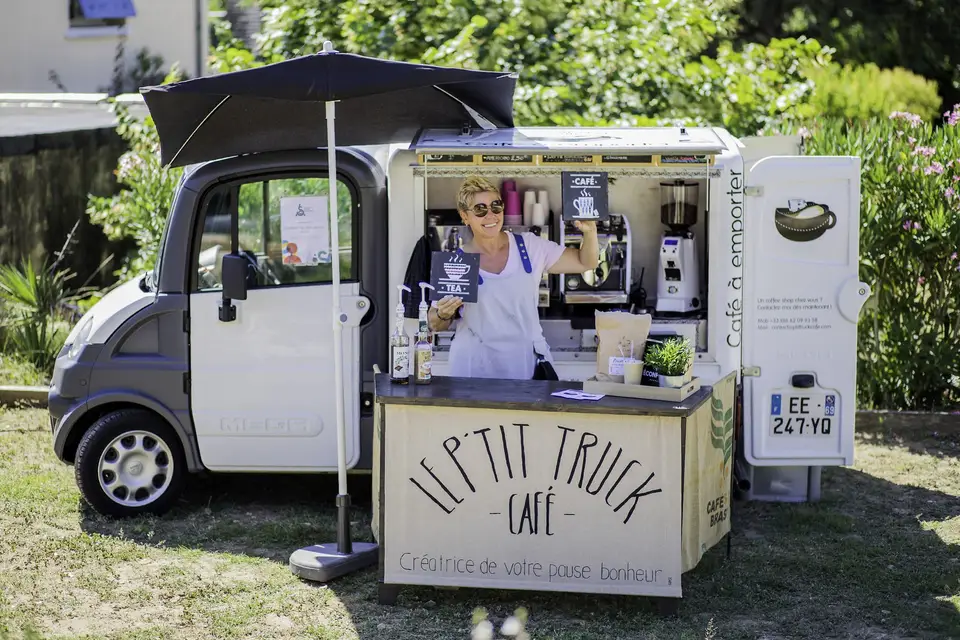 Le P'tit Truck Café — photo 3
