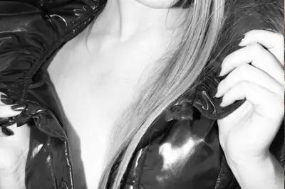 Emilie Meutelet - Maquilleuse — photo 1