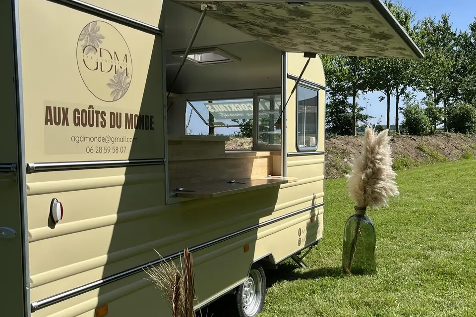 Aux Goûts du Monde - Bar à Cocktails — photo 1