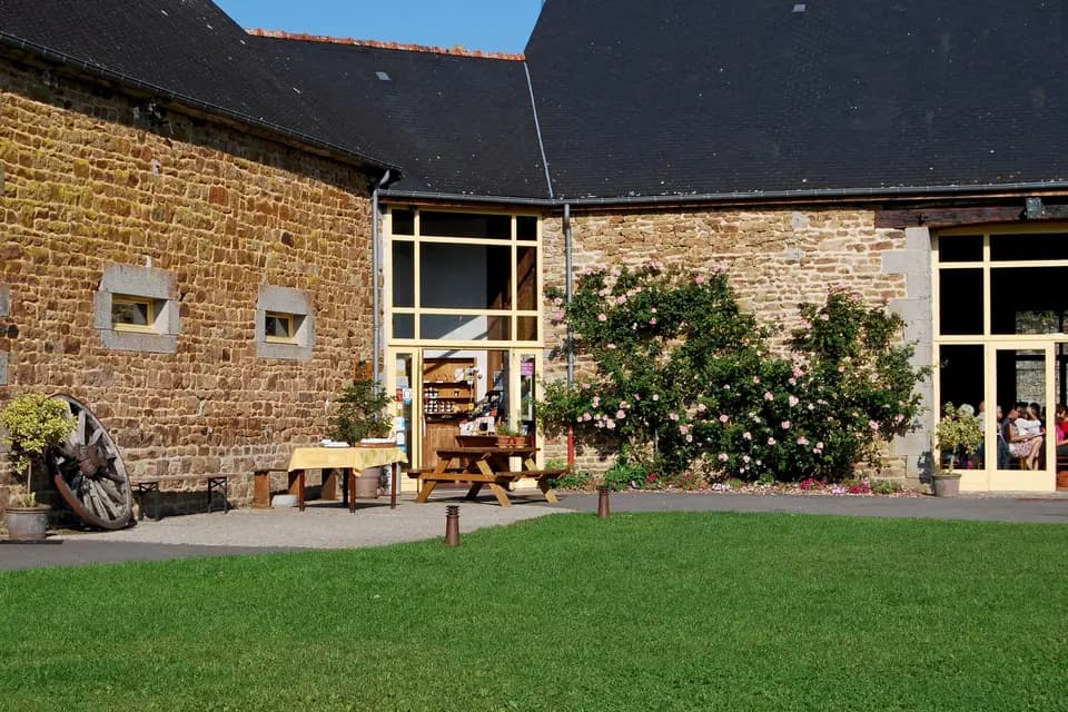 Auberge La Maison Neuve