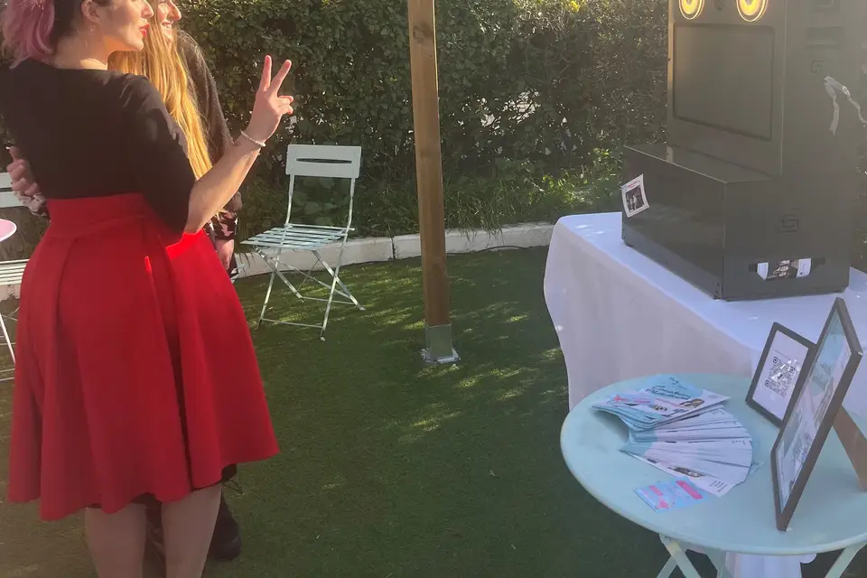 Party Lounge 06 — photo 1