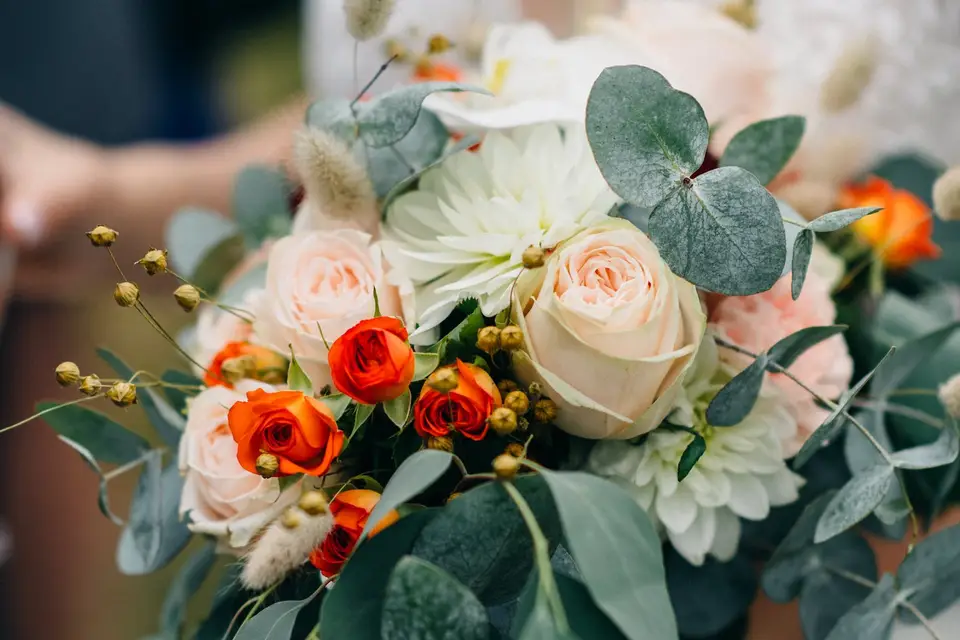 Natural Flowers by Chloé