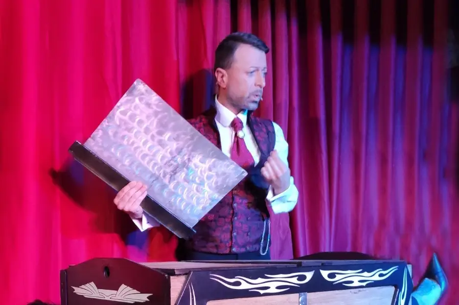 Sébastien Ladruze Magicien — photo 4