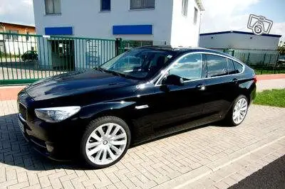 Vegas Limousines — photo 1