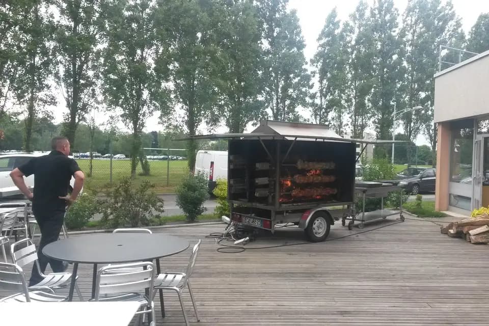 Au Cochon Grillé Adoré — photo 2