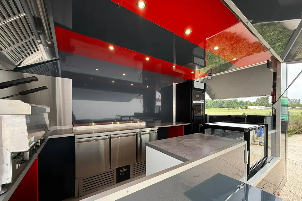 Sup'R Burger — photo 1