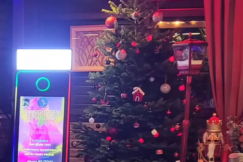 Location Photobooth 28 — photo 8