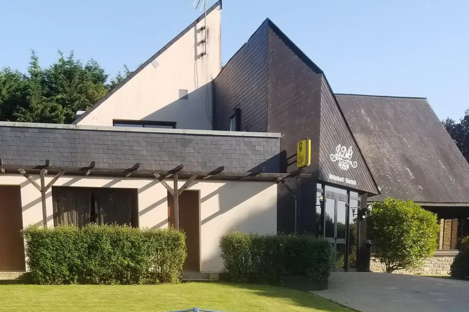 Les Dineux — photo 7