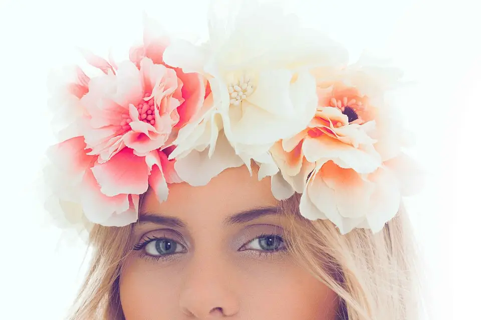 Jennifer Rosello — photo 1