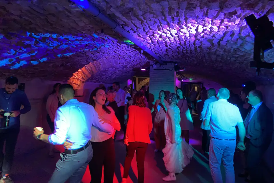 Happy VIP — photo 9