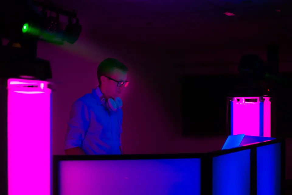 Happy VIP — photo 2