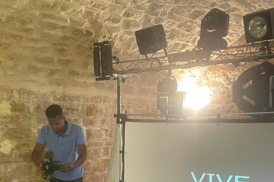 Eproduction — photo 2