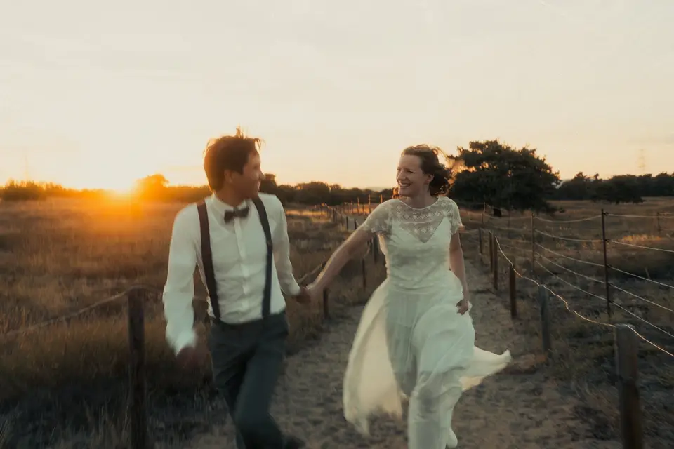 Dylan Moron — photo 1